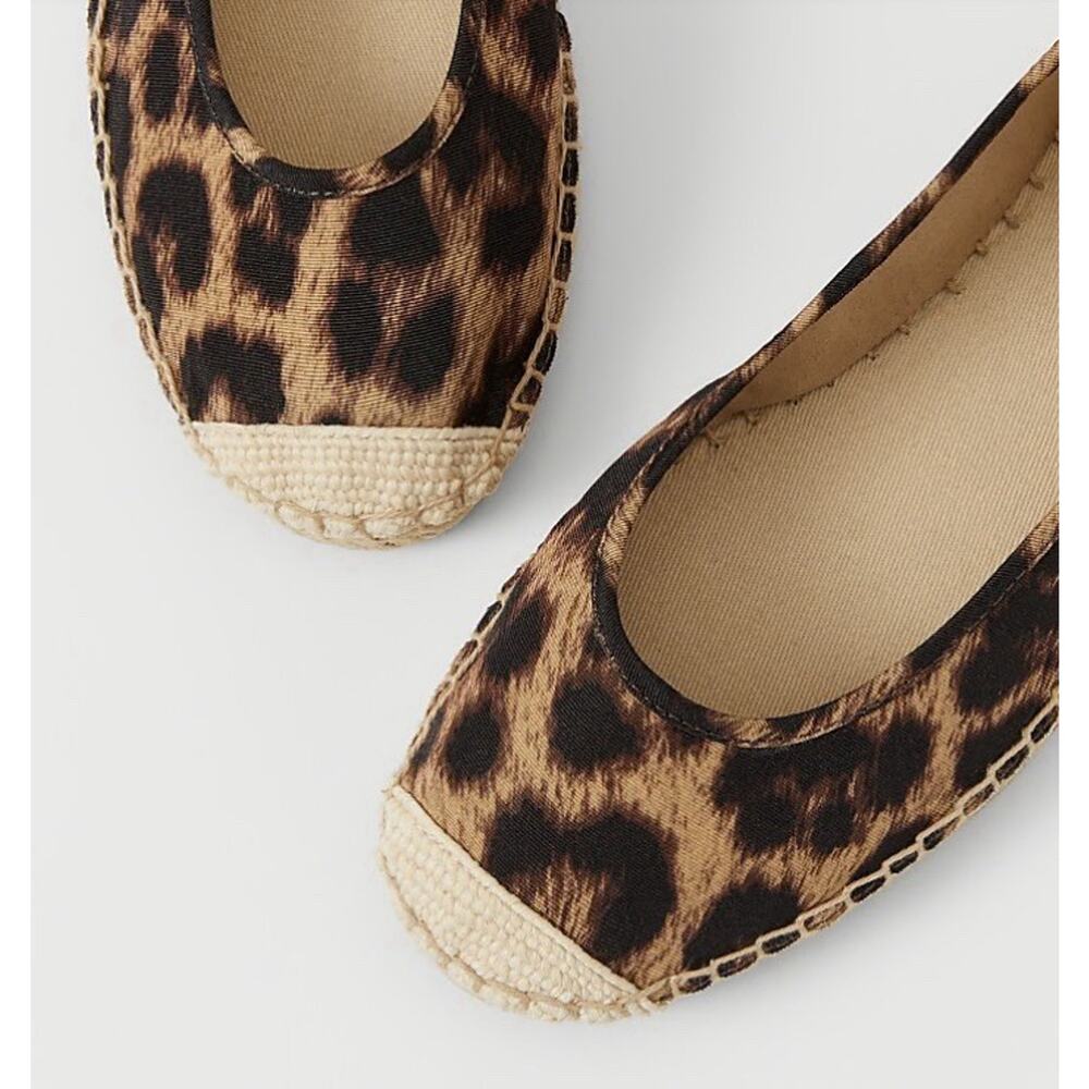 Ann Taylor Leopard Print Lace-Up Espadrille Flats Women's Size 6.5 M - Picture 2 of 10